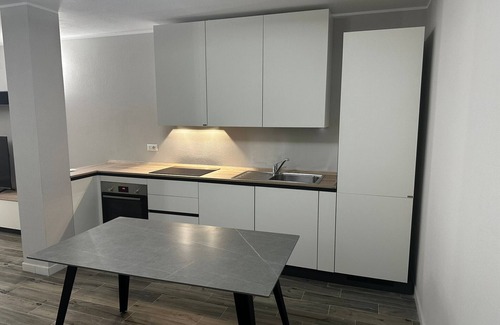 Villasimius Apartamento | Casa Vacaciones 'Bertha' con Vista a la Montaña y Aire Acondicionado