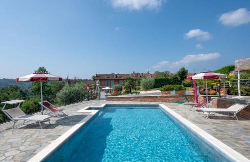 Monta Casa | Holiday Home Bricco delle Rondini by Interhome
