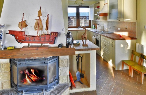 gmina Manowo Casa | Casa junto al lago Rosnowskie con barco