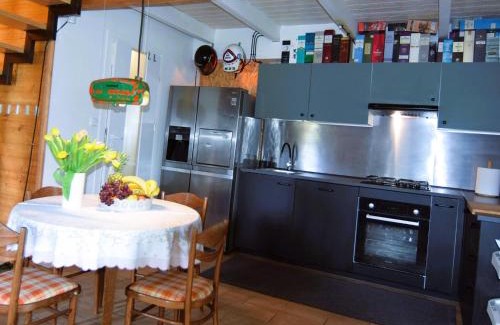 Nadole Casa | Holiday Home by Lake Zarnowieckie with Sauna