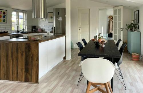 Strøby Ladeplads Casa | Holiday Home By The Beach Near Stevns