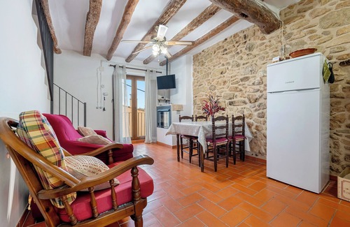 Tivissa Casa | Casa de vacaciones 'Ca La Llum' con vistas a la montaña, terraza privada y Wi-Fi