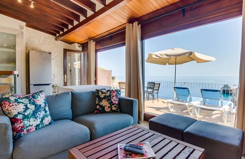 Deia Casa | Casa de vacaciones 'Cala Deia' con vistas al mar, Wi-Fi y aire acondicionado