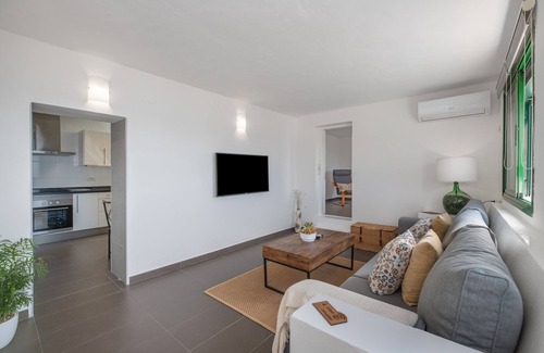 Playa Quemada Casa | Holiday Home 'Callao 2' with Sea View, Wi-Fi and Air Conditioning
