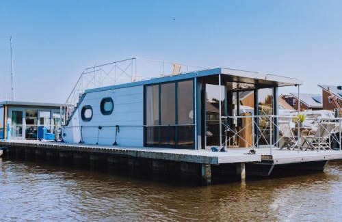 Municipality of Uitgeest Complejo | Holiday Home Campi 400 by Interhome