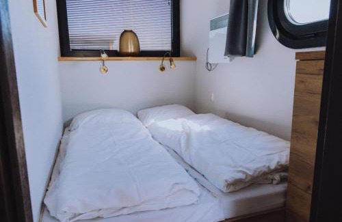 Municipality of Uitgeest Complejo | Holiday Home Campi 400 by Interhome