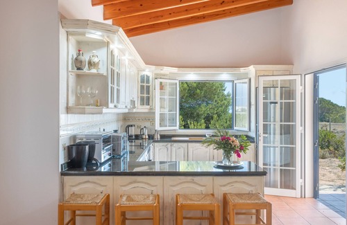 Pilar de la Mola Casa | Casa de vacaciones 'Can Juan Pedro' con vistas al mar, Wi-Fi y aire acondicionado