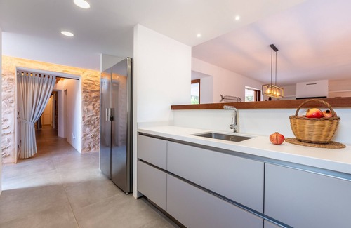 Pilar de la Mola Casa | Casa de vacaciones 'Can Xumeu Ferrer' con terraza privada, Wi-Fi y aire acondicionado