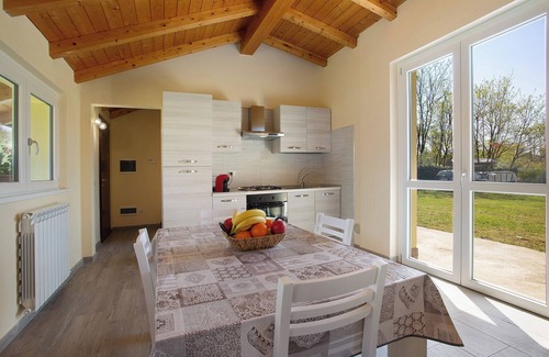 Lurate Caccivio Casa | Casa de vacaciones Casina Bianca con jardín, barbacoa y Wi-Fi