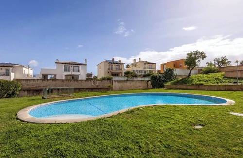Lagos Casa | Casa de vacaciones 'Casa Cláudia - Cond Atalaia' con piscina compartida, terraza privada y Wi-Fi