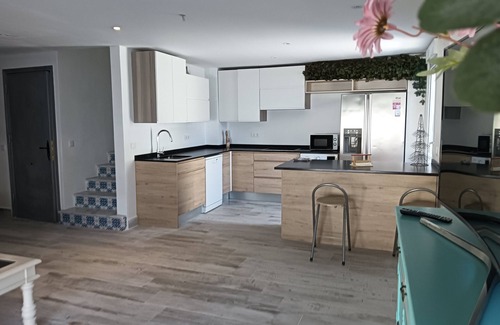 Punta Umbria Casa | Casa de vacaciones 'Casa Alhamar' con piscina privada, Wi-Fi y aire acondicionado