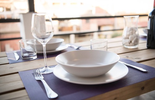 Valderrobres Casa | Casa de vacaciones 'Casa Herrero' con terraza privada, balcón y Wi-Fi