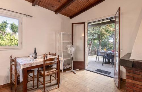 Santa Giulia Casa | Holiday Home Casa Folaca by Interhome