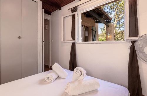Santa Giulia Casa | Holiday Home Casa Folaca by Interhome