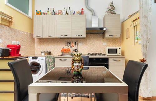 Gaggi Casa | Holiday Home "Casa Ilary" with Wi-Fi & A/C