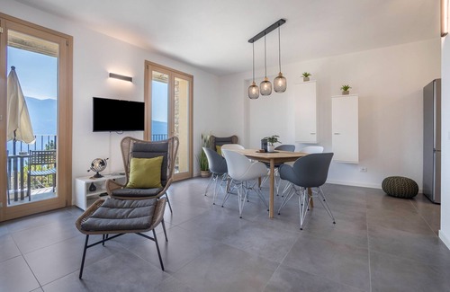 Aer Casa | Casa de vacaciones Casa Panoramica con vistas al lago, piscina compartida y Wi-Fi