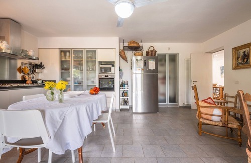 Pula Casa | Casa de vacaciones 'Casa Peppina Sulla Spiaggia' con terraza privada, Wi-Fi y aire acondicionado