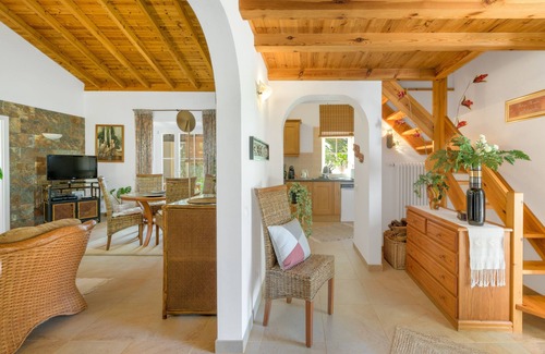 Baiona Casa | Casa de vacaciones 'Casa Pavão - Selão Da Eira' con vistas al mar, piscina compartida y Wi-Fi
