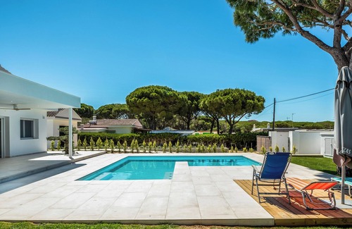Conil de la Frontera Casa | Casa de vacaciones "Casa Robert" con piscina, jardín y Wi-Fi