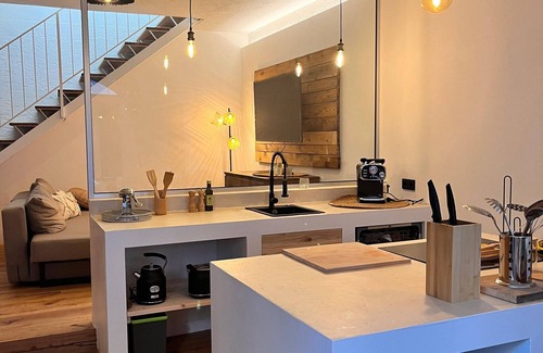 Gardola Casa | Casa de vacaciones 'Casa Storica Gardola' con vistas al lago, Wi-Fi y aire acondicionado