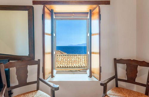 Monemvasia Casa | Casa de vacaciones 'Casa Tradizionale Monemvasia' con vistas al mar, Wi-Fi y aire acondicionado
