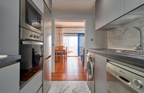 Almunecar Casa | Casa de vacaciones 'Casa Vistamar' con vistas al mar, piscina privada y Wi-Fi