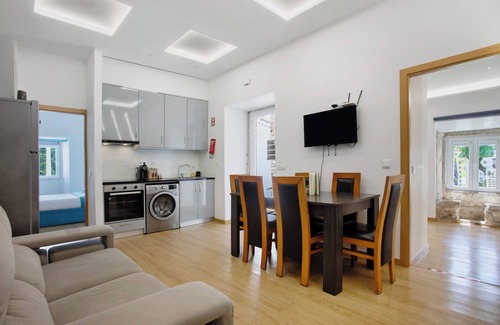 Nossa Senhora das Misericordias Casa | Casa de vacaciones 'Castelos Amarelo' con piscina privada, Wi-Fi y aire acondicionado