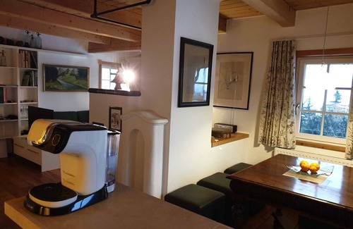 Eibiswald Casa | Casa de vacaciones 'Chalet St Lorenzen' con vistas a la montaña, terraza privada y Wi-Fi