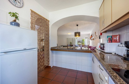 Sagres Casa | Casa de vacaciones "Chiringuito House - Suites" con piscina, jardín, terraza y Wi-Fi