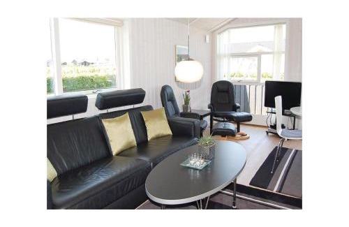 Flovt Strand Casa | Holiday Home Chr Jacobsensvej Ii