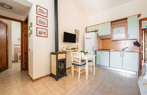 Costa Rei Casa | Casa de vacaciones 'Claudia' con terraza privada, Wi-Fi y aire acondicionado