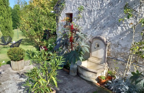 Gy-en-Sologne Casa | Holiday Home 'Cocooning Au Cœur De La' with Wi-Fi and Air Conditioning