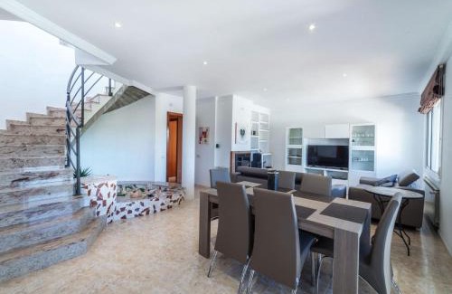 Lloret Blau Casa | Holiday Home Costabella by Interhome