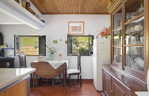 Santa Marta de Penaguiao Casa | Holiday Home 'Countryside House For Nature Lovers' with Mountain View and Air Conditioning