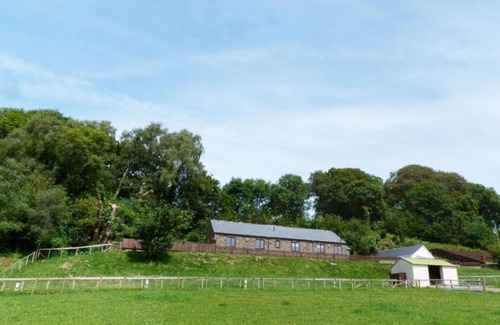 Nantgarw Casa | Holiday Home Cwm Tawel
