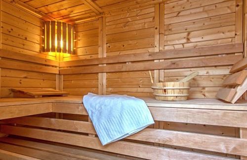 Grossposna Casa | Holiday Home Dünenhaus Familia Comfort by Interhome