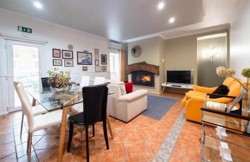 Alcobaca Casa | Holiday Home D'Olivia by Interhome