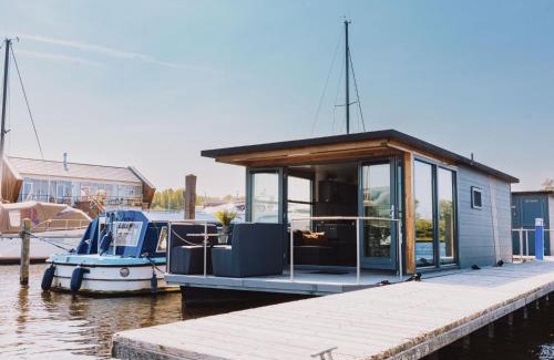 Municipality of Uitgeest Complejo | Holiday Home De Meerparel-1 by Interhome