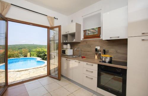 Ripenda Verbanci Casa | Holiday Home Deborah with Private Pool
