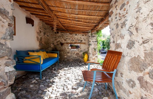 Orosei Casa | Casa de vacaciones "Domo Bangone" con terraza compartida y Wi-Fi