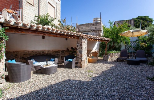 Orosei Casa | Casa de vacaciones "Domo Bangone" con terraza compartida y Wi-Fi