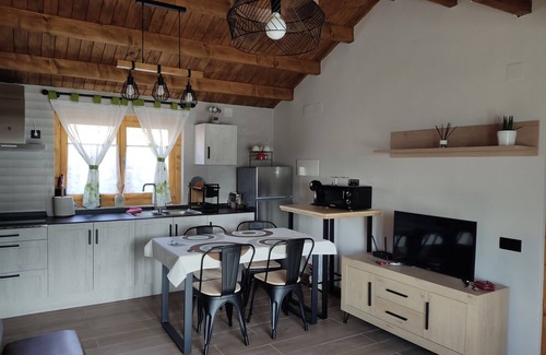 Olocau del Rey Casa | Casa de vacaciones 'El Freginal' con terraza privada y Wi-Fi