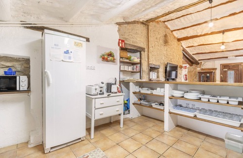 Gargalla Casa | Casa de vacaciones 'El Porxet' con vistas a la montaña, piscina compartida y Wi-Fi