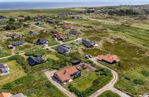 Nørre Lyngvig Casa | Holiday Home Elviira - 600m from the sea by Interhome