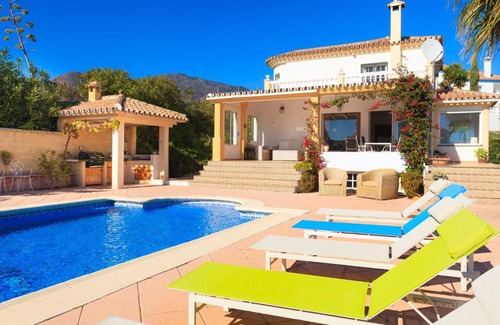 Estepona Casa | Holiday Home Esmerdo