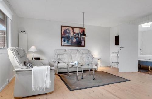 Fej Casa | Holiday Home Esther - 700m from the sea by Interhome
