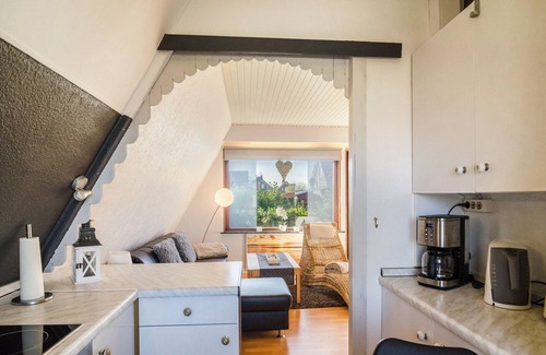 Sudbrookmerland Casa | Casa de vacaciones 'Ferienhaus Kron' con terraza compartida, jardín compartido y Wi-Fi