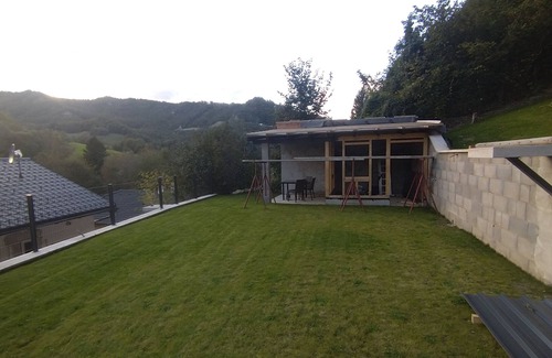 Maria Schutz Casa | Casa de vacaciones 'Ferienhaus Kesper' con vistas a la montaña, terraza privada y Wi-Fi