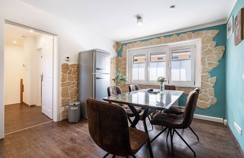 Bautzen Casa | Casa de vacaciones 'Ferienhaus Unterm Schloss' con balcón y Wi-Fi