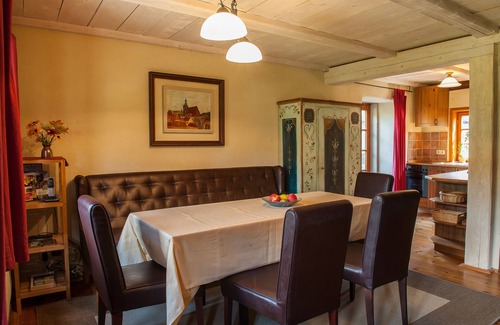 Graupa Casa | Casa de vacaciones 'Ferienhaus Zum Rundling' con terraza privada, jardín compartido y Wi-Fi